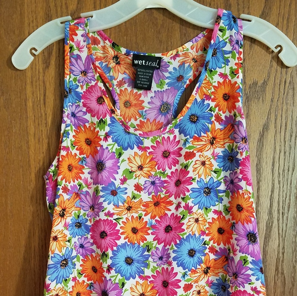Flowered tank top